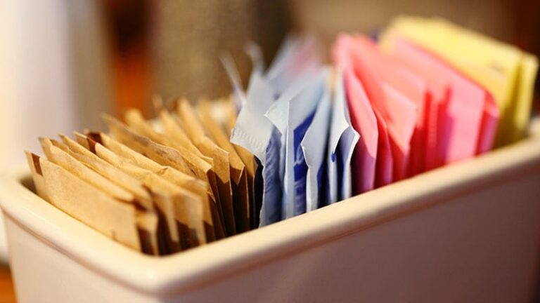 Artificial sweeteners linked to higher risk of heart disease, study finds